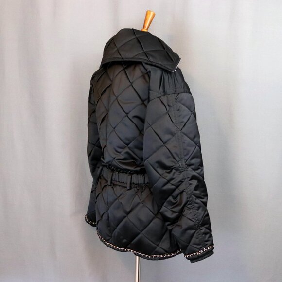 CHANEL 40 COCO BLACK NEIGE PUFFER COAT 31 RUE CAMBON METIERS D'ART 2019/20 - Picture 7 of 14